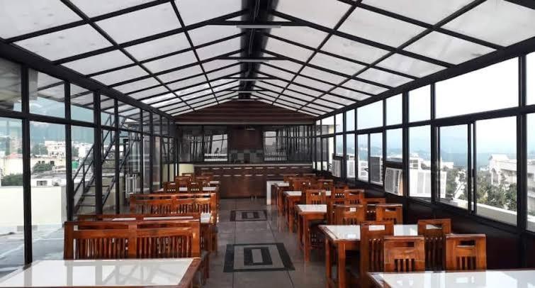 Hotel Katra Royal Stay Bagian luar foto