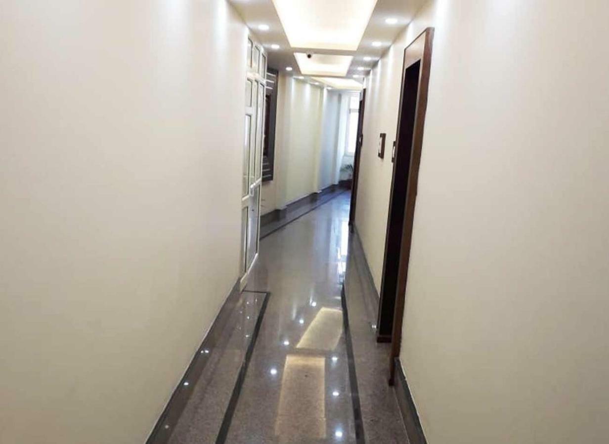 Hotel Katra Royal Stay Bagian luar foto