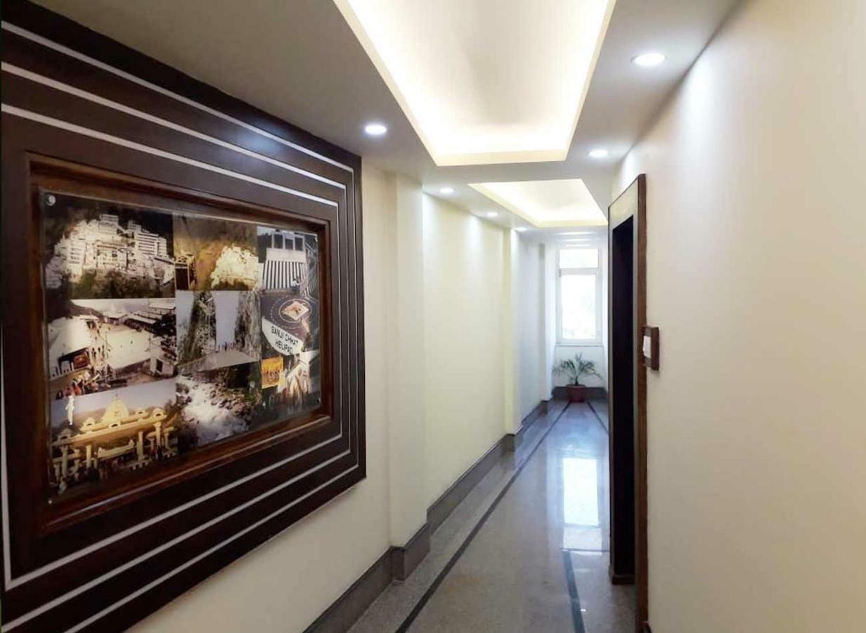 Hotel Katra Royal Stay Bagian luar foto